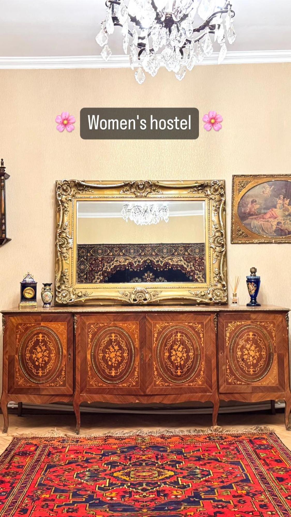 Only Flowers Τυφλίδα Εξωτερικό φωτογραφία